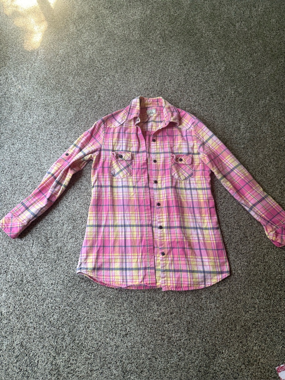 Medium Matchstick pink  flannel plaid Button-Up  Shirt
